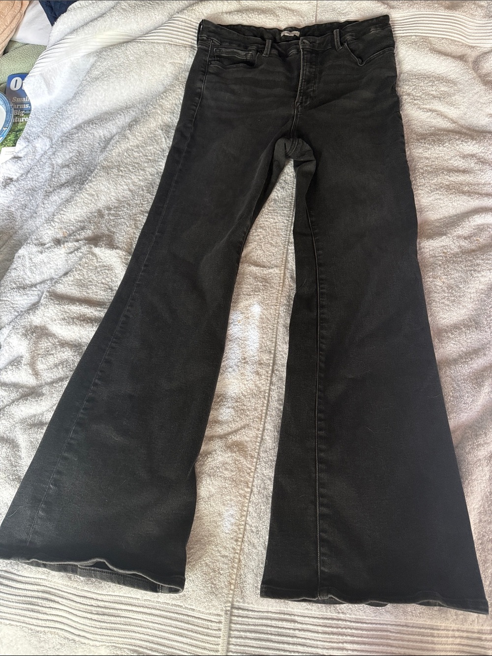 Good American Black Bootcut Jeans